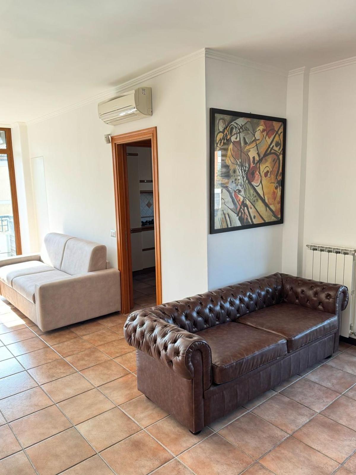 Apartamento La Casa Del Tomo - Serenity & Charme, Steps From Cornelia Metro Line A *